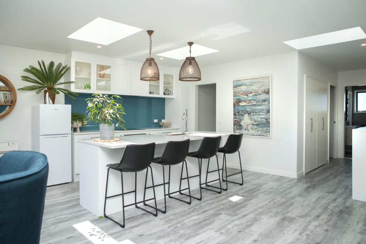 Boathouse Apartments Picton Exterior foto